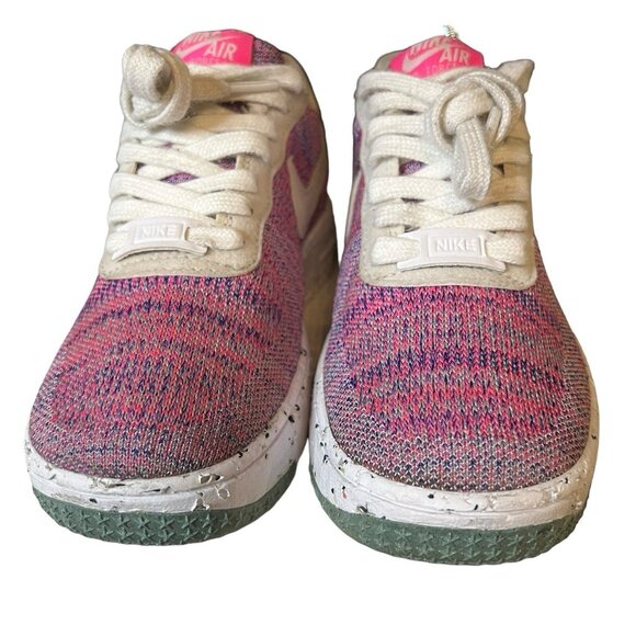 Women's Nike Air Force 1 Low Crater Flyknit Fuchsia Glow Pink White Size 5.5 - Picture 2 of 6